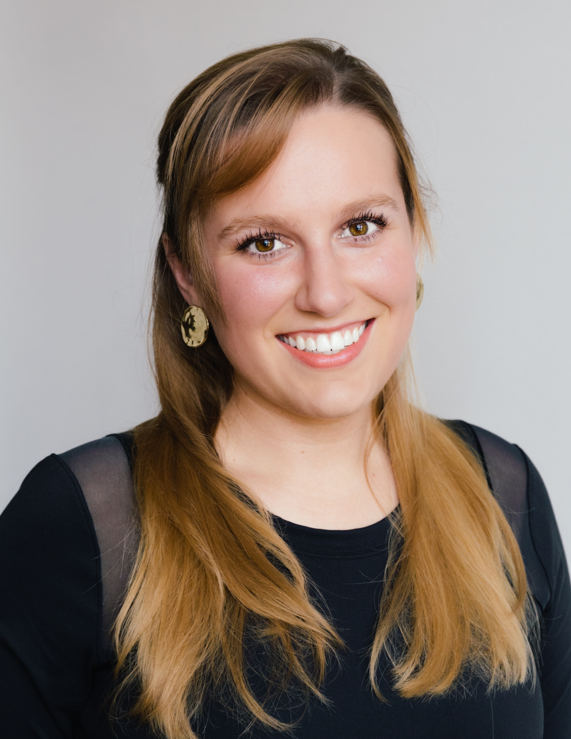 Madison Ayers, Bride Vibe Yoga instructor